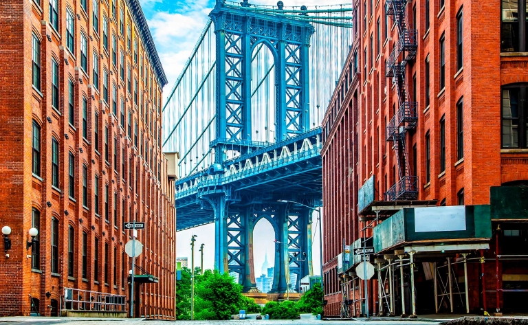 Lever de soleil sur le Brooklyn Bridge